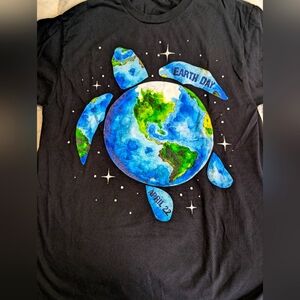 Earth Day '22 T-Shirt